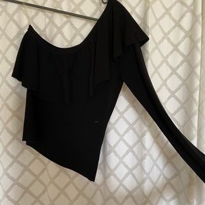 One Arm black Shirt with Ruffled Top